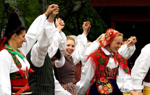 Folkdans på Skansens Foto: Anna Yu