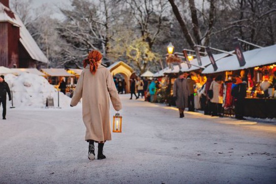 Jul på marknadsgatan på Skansen 